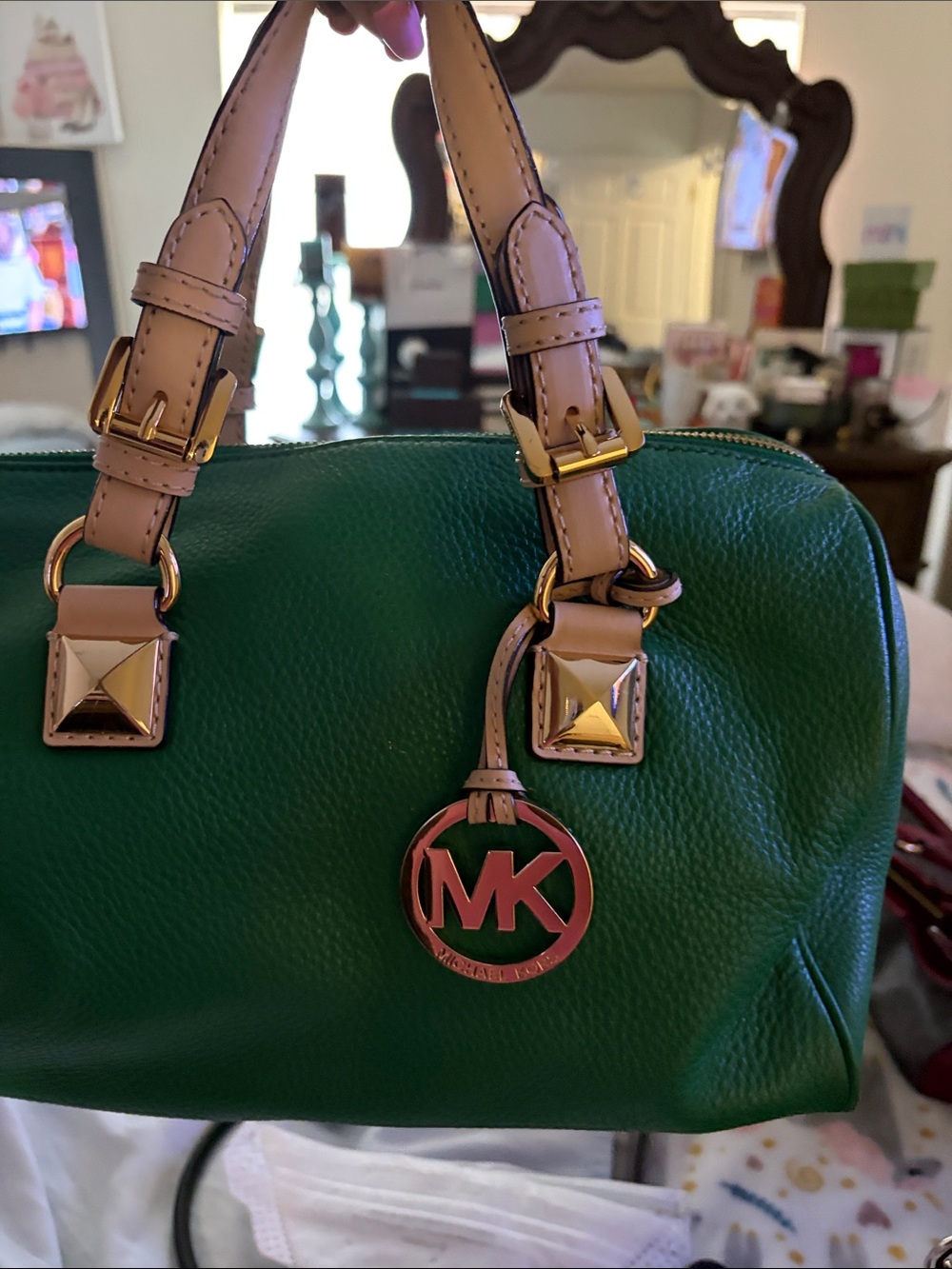 Michael Kors Green Leather Satchel with Beige Trim - Picture 3 of 15
